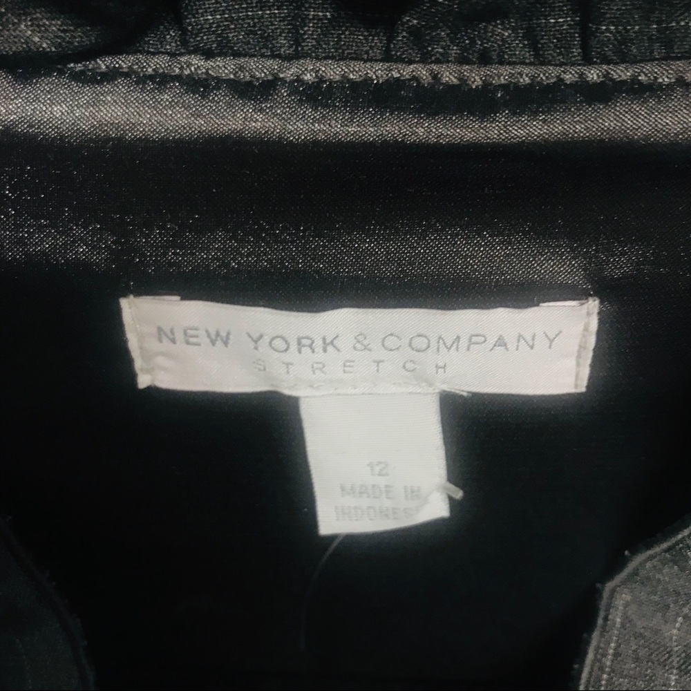 NY&CO gray pinstriped work dress-size 12 - Picture 3 of 7